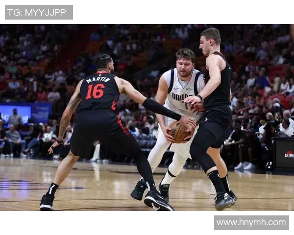 2019年快船与独行侠激战回顾:精彩瞬间与关键时刻分析 2019年快船与独行侠激战回顾:精彩瞬间与关键时刻分析