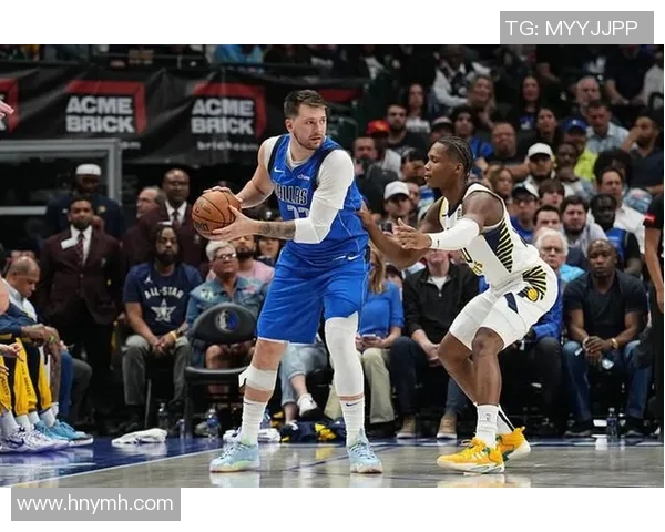 勇士与步行者激战正酣新浪体育全程直播精彩瞬间回顾 勇士与步行者激战正酣新浪体育全程直播精彩瞬间回顾